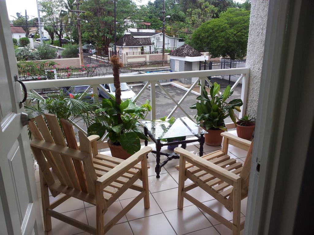 Cozy Waterloo Apartment Kingston Exterior foto